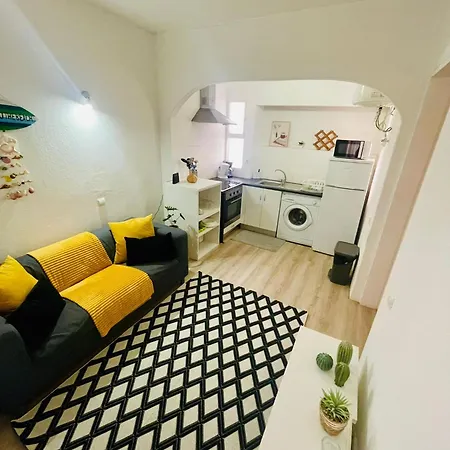 Boutique Two Bedrooms Da Oura * Албуфейра